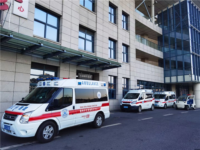 红花岗救护车出租服务案例4