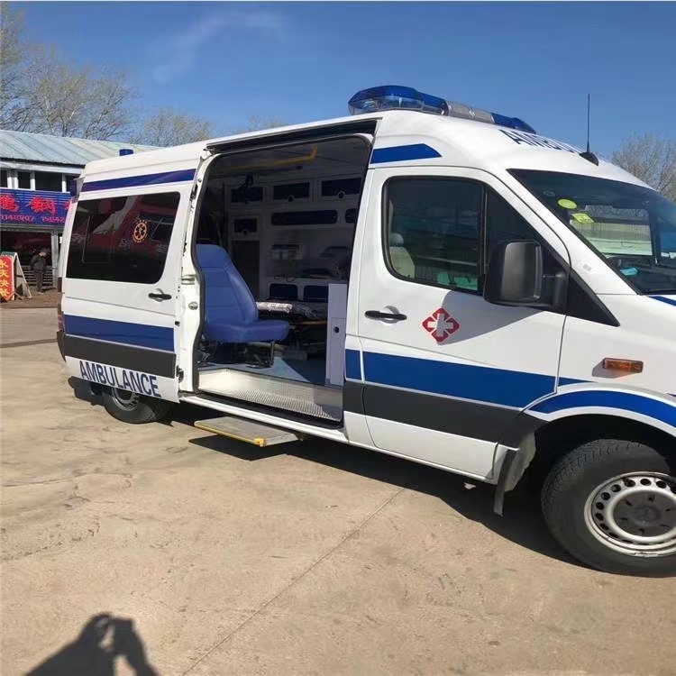 红花岗私人长途救护车出租转院回家